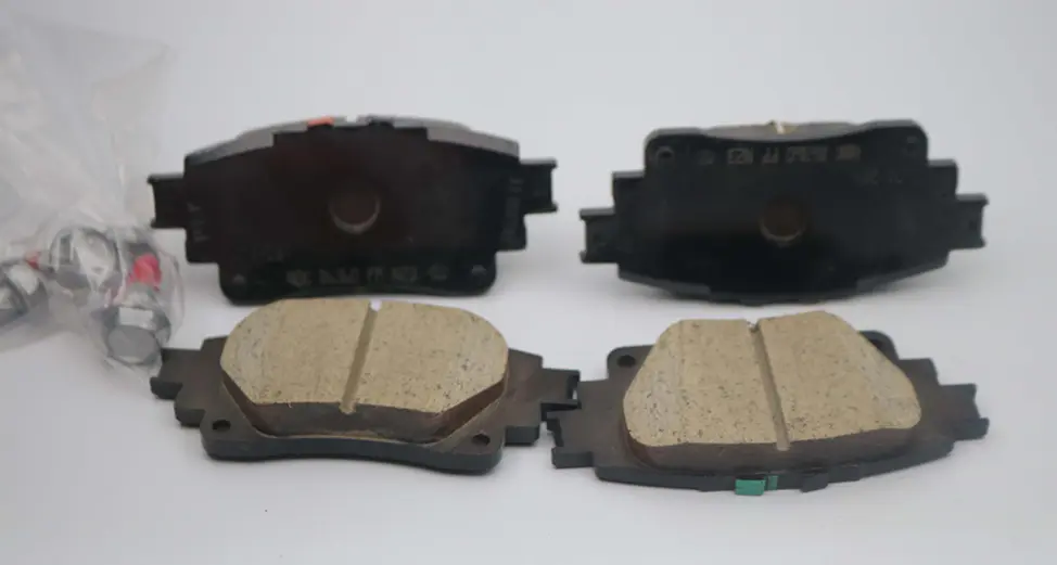 https://epc-images.toyota.com/0446612162.webp