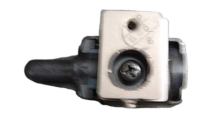 Toyota Vacuum Switching Valve Assembly #25860-75230 | Autoparts