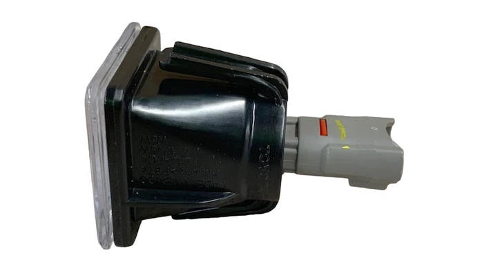 Toyota License Plate Light Assembly #81270-0C040 | Autoparts
