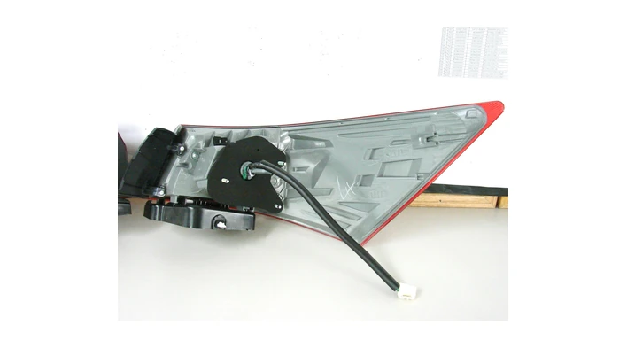 Toyota Rear Combination Light Assembly Left Hand #81560-07081