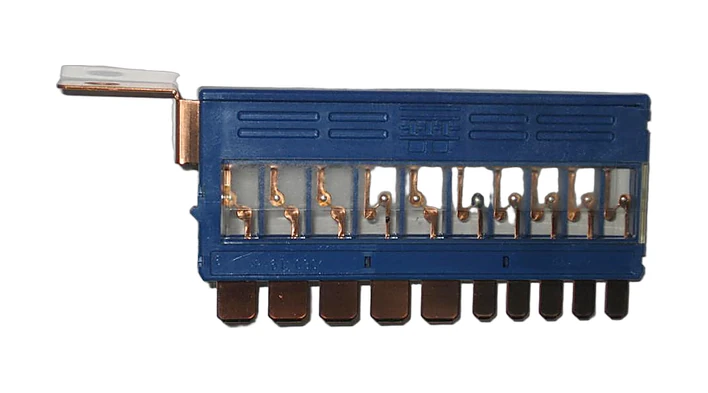 Toyota Fusible Link Block Assembly #82620-07050 | Autoparts.toyota.com