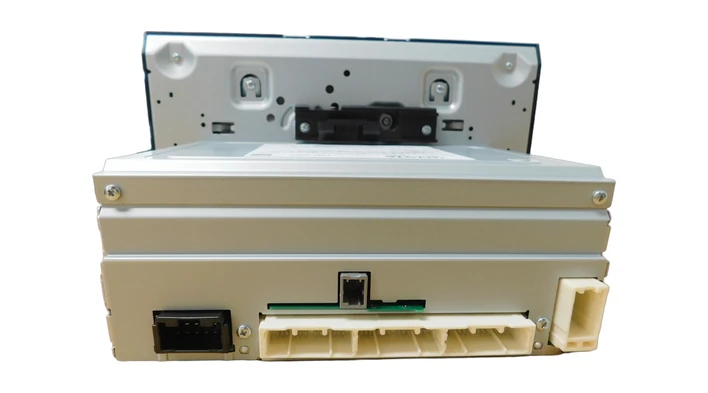 Toyota Radio & Display Receiver Assembly #86140-06860 | Autoparts